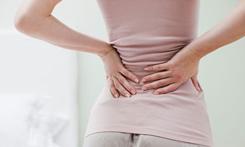 Viêm đường tiết niệu đau lưng không?