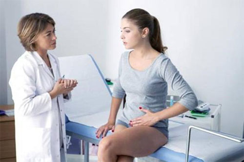 Bị viêm cổ tử cung khi mang thai có nguy hiểm không?