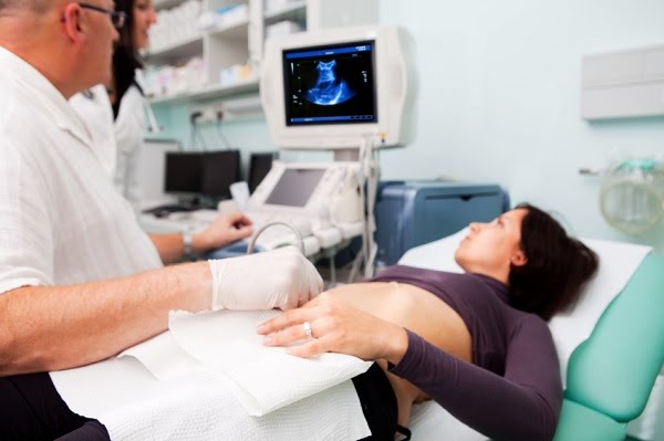 Phá thai không đau trực quan bằng ống siêu dẫn